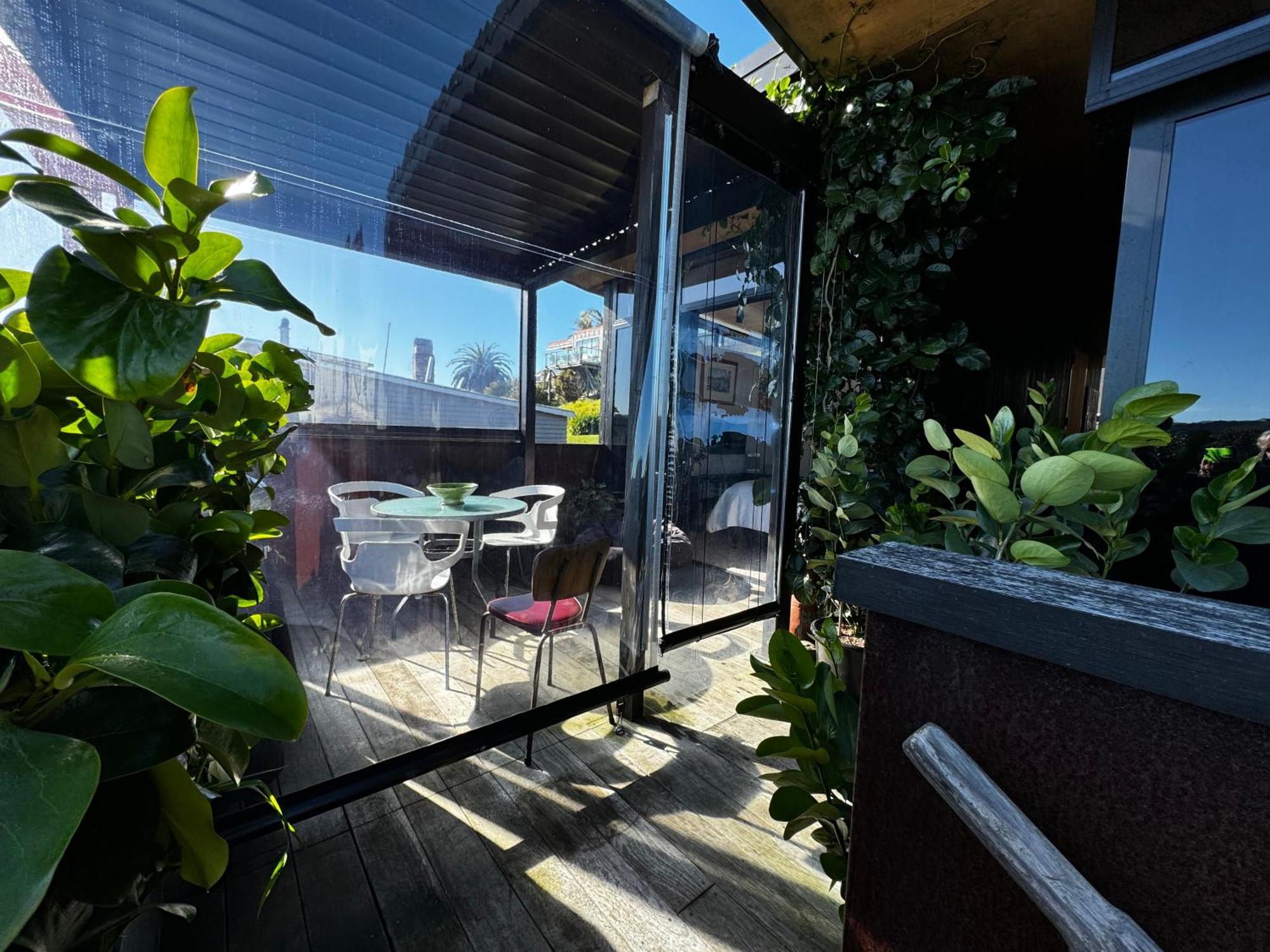 Studio With A View Raglan Exterior foto