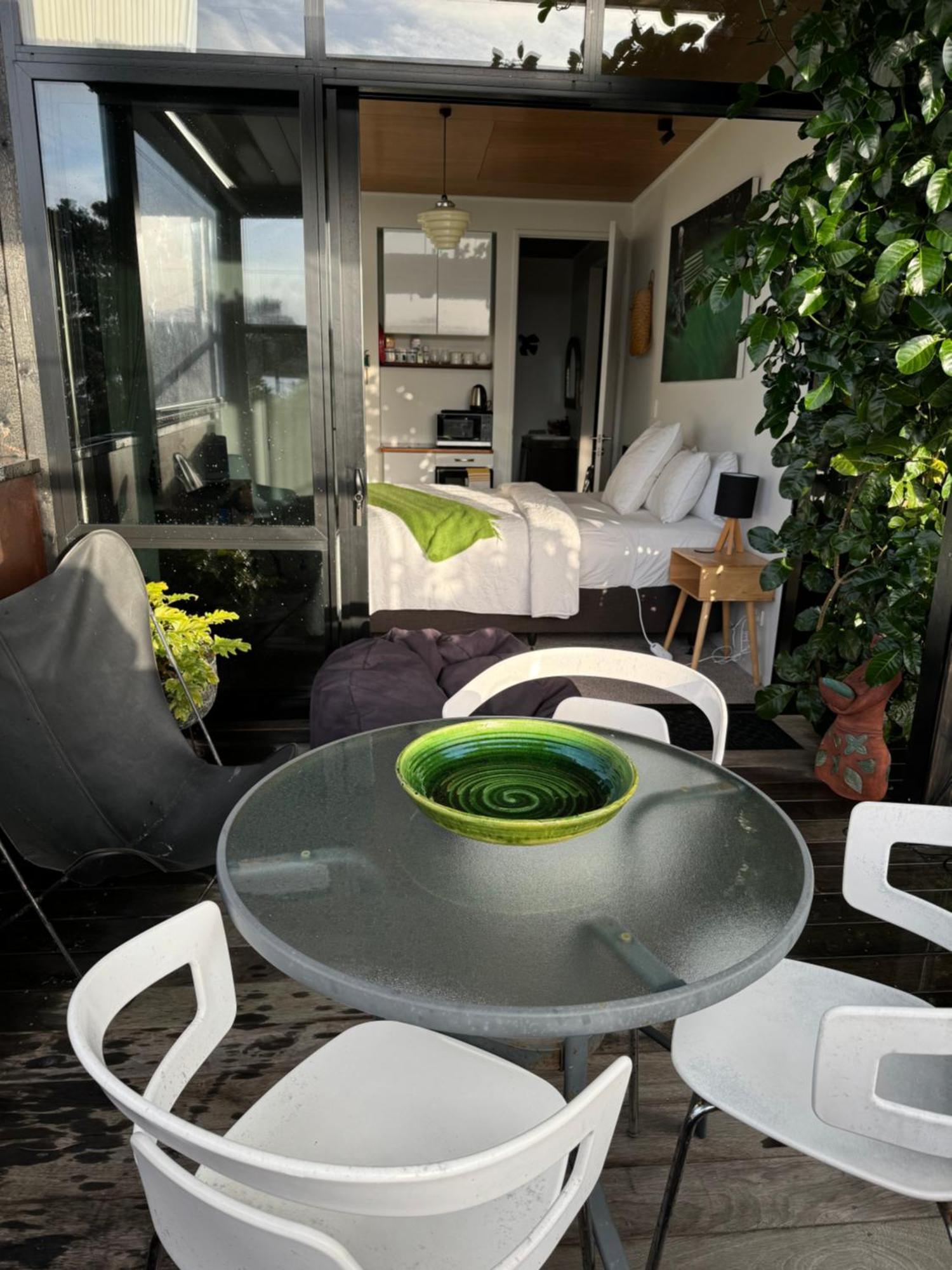 Studio With A View Raglan Exterior foto